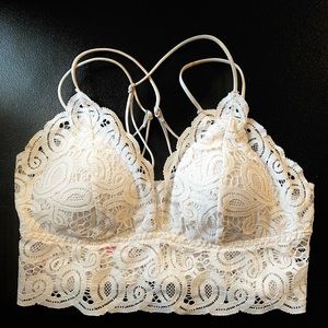 While Lace Bralette M